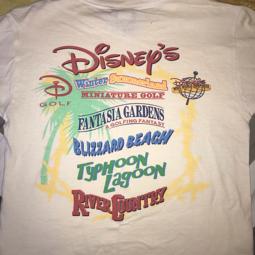 RARE Disney Recreation/River Country T-shirt